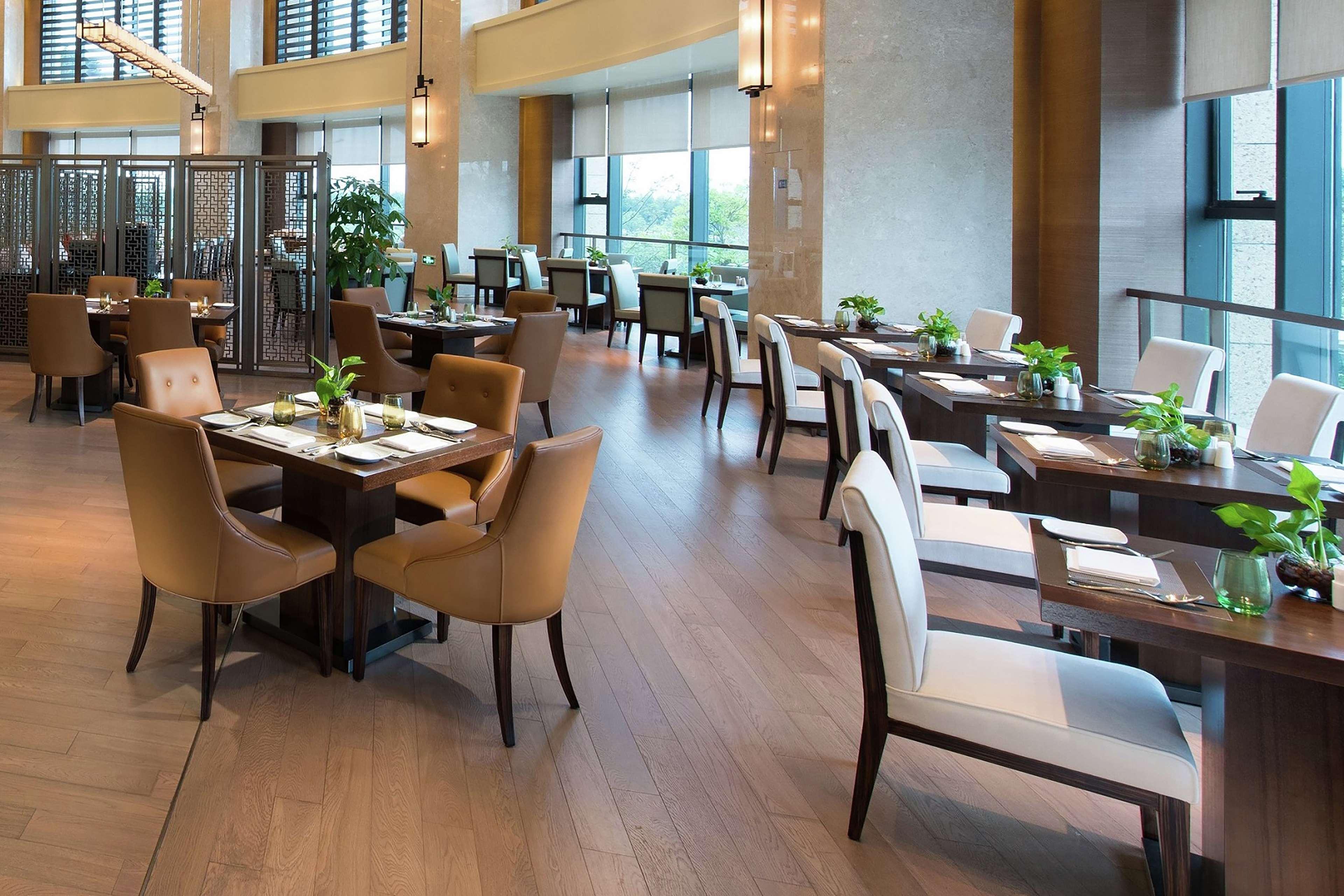 Hilton Zhoushan Exteriör bild