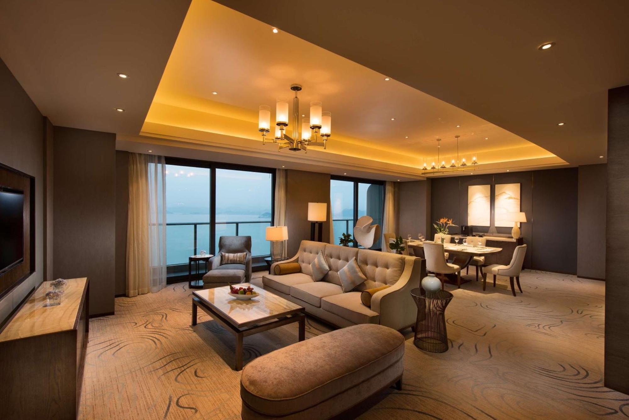 Hilton Zhoushan Exteriör bild