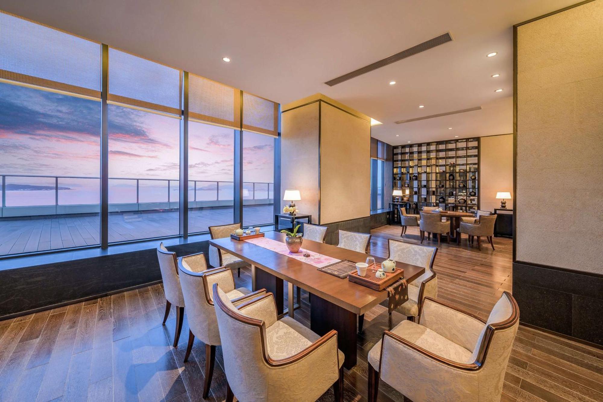 Hilton Zhoushan Exteriör bild